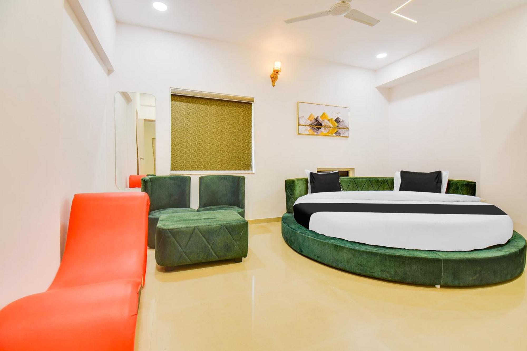 פונה Hotel O The Leela Inn מראה חיצוני תמונה