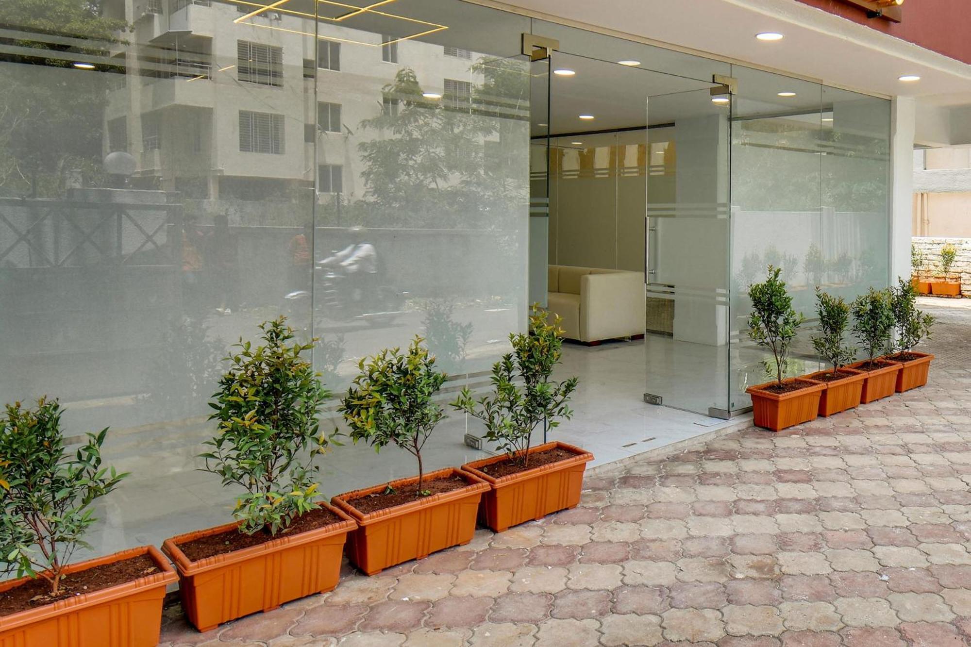 פונה Hotel O The Leela Inn מראה חיצוני תמונה